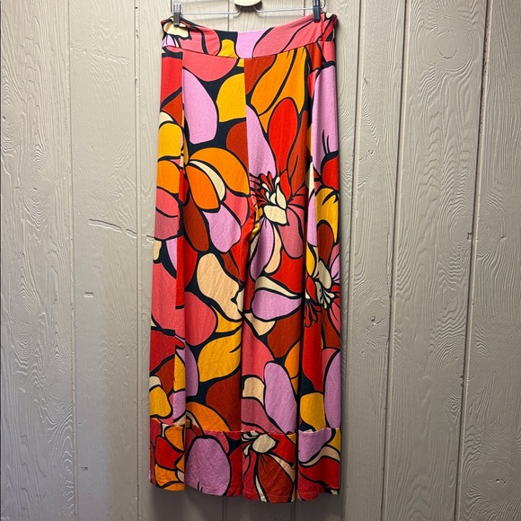 Farm Rio Pants - Picture 9 of 12